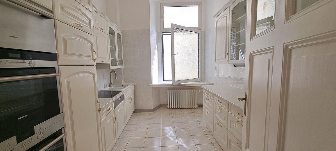 Stilvolle 5-Zimmer-WHG in historischem Altbau - Erstbezug nach Sanierung – Küche