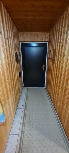 Eingang Souterrain innen