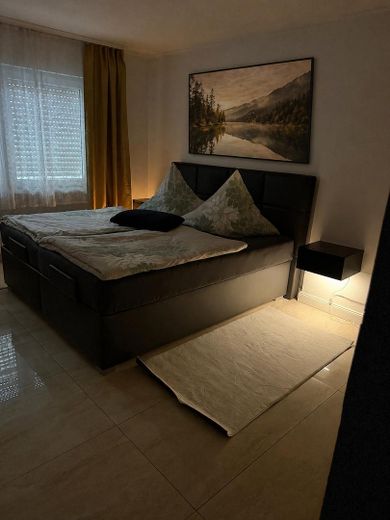 Exklusive Erdgeschossresidenz mit Haus-in-Haus Charakter – Foto 18