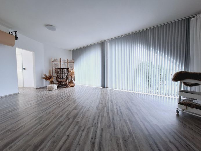 Büro 1