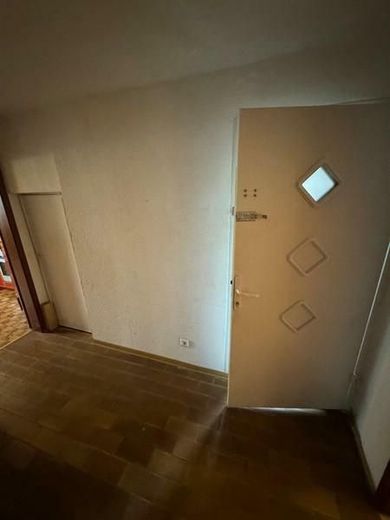29 Flur - Hinterausgang zum Treppenhaus