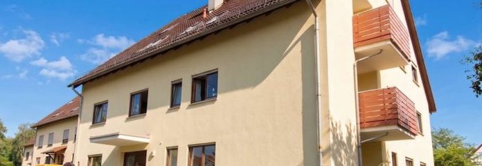 Vivere in modo moderno nel verde – Appartamento monolocale ristrutturato di recente con cucina