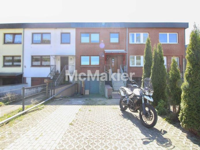 Familienfreundlich und Modernisiert: 4-Zi.-RMH mit 2 Balkonen und schönem Garten nahe Hagenow – Foto 1