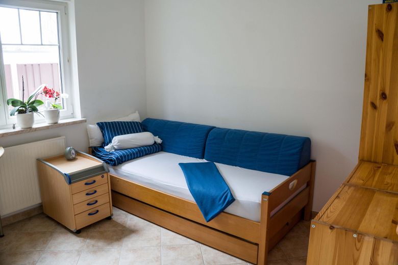 Kinderzimmer 2, Bett