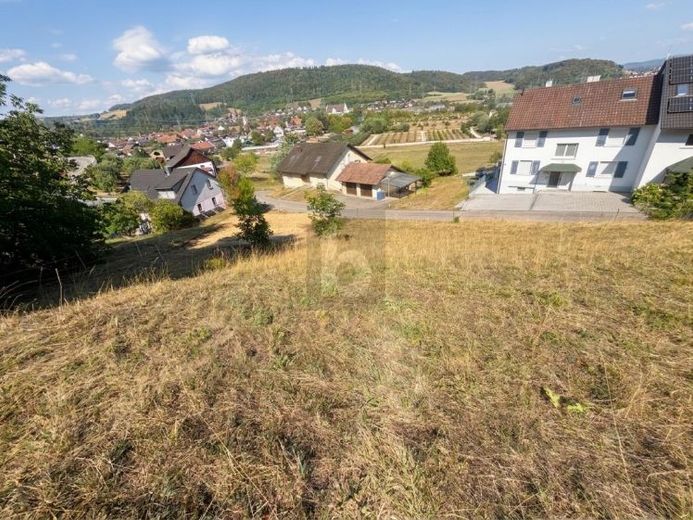 UNVERBAUBARE AUSSICHT IN BESTER HANGLAGE – फोटो 1