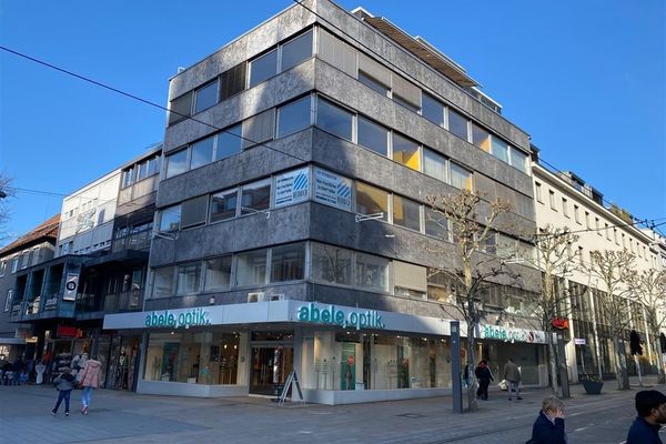 HN-ZENTRUM: AMPI SPAZI UFFICIO NEL CUORE DELLA CITTÀ!
