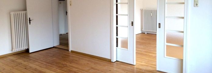 बेहतरीन लेआउट! Flensburg-Mürwik में विशाल 4-कमरों वाला अपार्टमेंट – Wohn- und Esszimmer