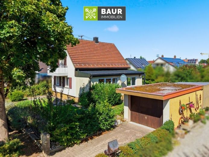 360° | Окремий односімейний будинок із великою земельною ділянкою в тихому районі Бад-Вальдзе – Фотографія 1