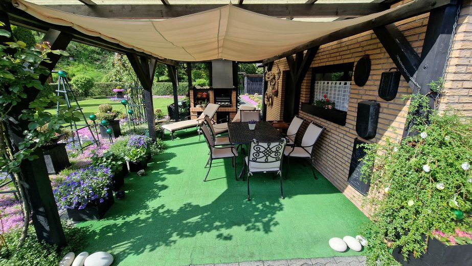 Terrasse - integrierter Grill