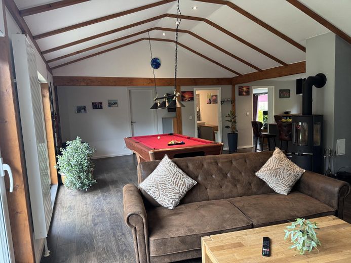 Einfamilienhaus in Bestlage - Berlin-Lübars - Komplett möbliert - bezugsfrei – 550 m² Privatgarten – Wohn- & Billiardraum 