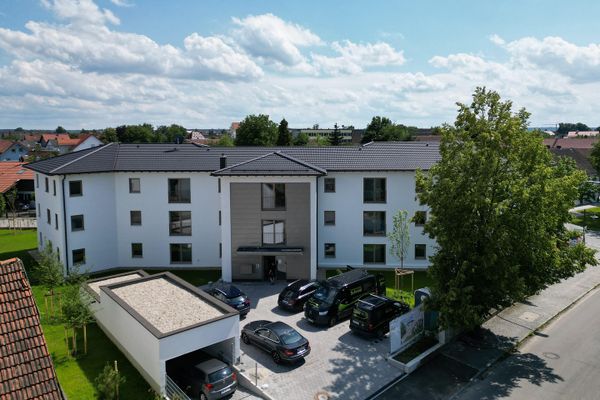 Moderne 2-Zimmer-Erdgeschosswohnung mit 34 m² Garten, Tiefagarage, Aufzug und Glasfaseranschluss,.
