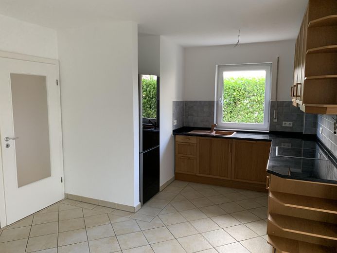 Maison mitoyenne dans une impasse calme à Francfort-Ginnheim – sans commission – Küche