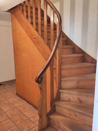 Treppe OG hinten