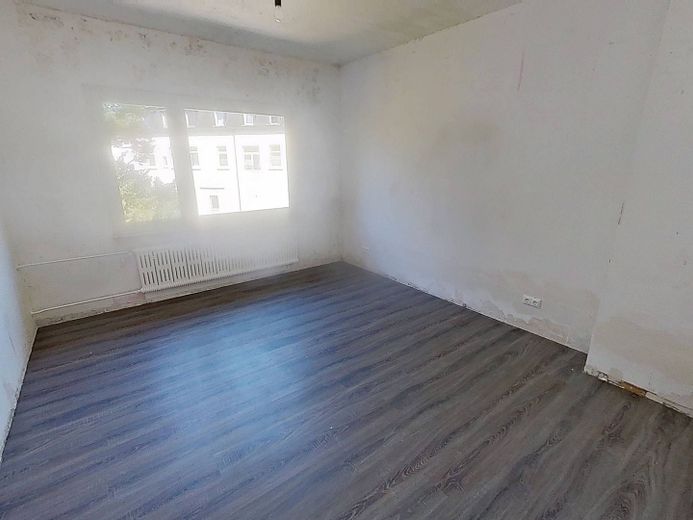 ++La vostra nuova casa con balcone: luminoso appartamento di 3 locali con balcone e ripostiglio++ – Ansicht I: Schlafzimmer I