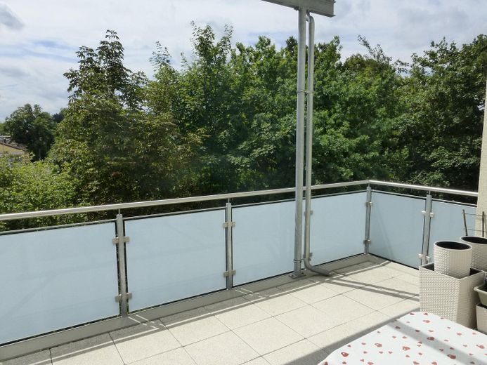 ampio bilocale nel cuore di Bad Krozingen – Balkon 2017