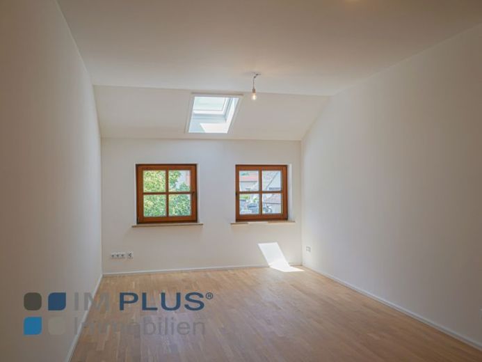 Frisch renovierte 2-Zimmer – perfekt für Eigennutzer, Kapitalanleger oder Ferienvermietung – Foto 1