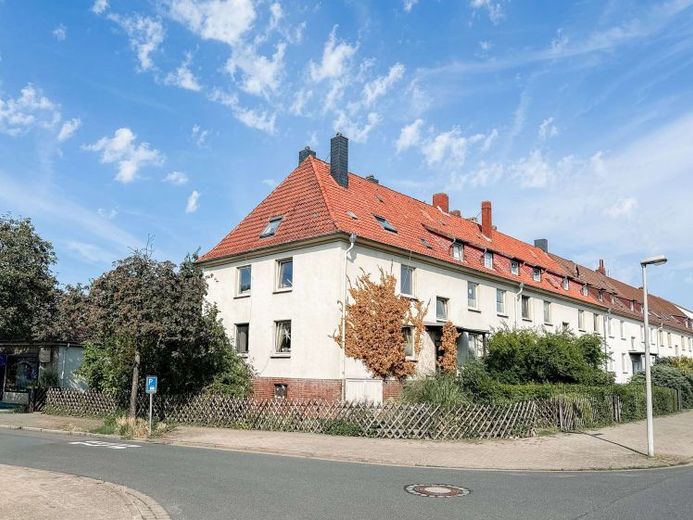 Uwaga, inwestorzy kapitałowi: budynek wielorodzinny w Herrenhausen – Photo 1