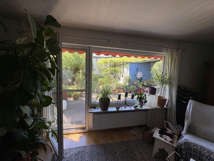 Gepflegtes Einfamilienhaus mit Garage und Garten in ruhiger u. gehobener Lage Erlangen – EFH Erlangen 032