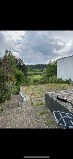 2-Zimmer-Souterrainwohnung mit spektakulärem Blick – Foto 2