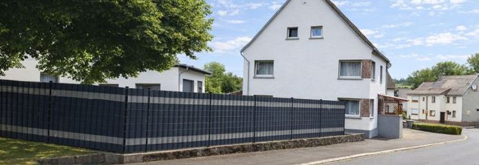 Familie + Hobby unter einem Dach: 4 Schlafmöglichkeiten, 2 Bäder & riesige Garage