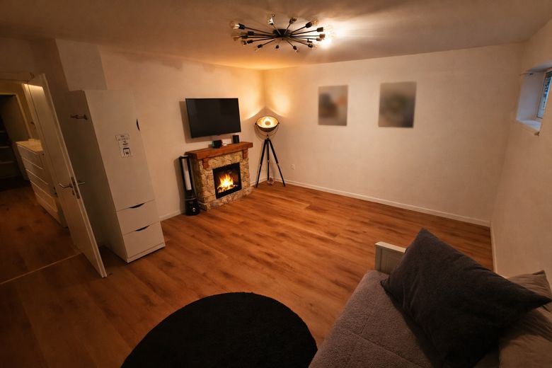 Gästezimmer/Hobbyraum UG