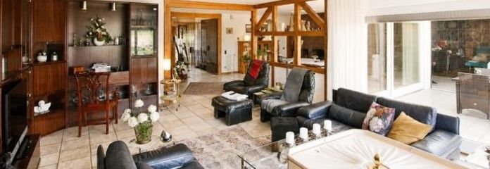 360 Grad: Kamen-Methler: Bunglow am Feldrand. Ruhe, Wohnkomfort, Raum.