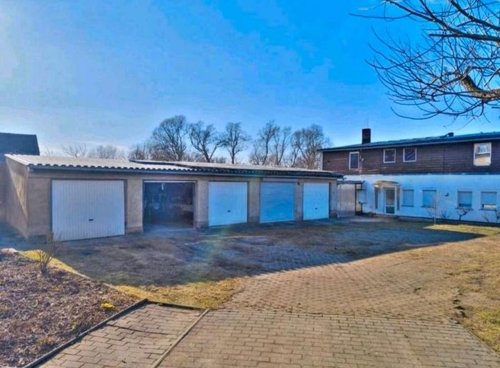 2 Wohnhäuser plus 3 Garagen in Storbeck – Foto 8