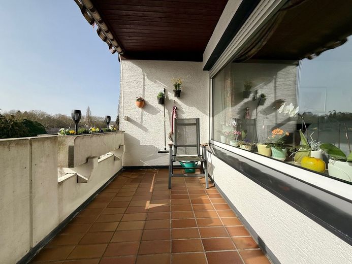 Menden: Vermietete Eigentumswohnung mit Balkon und Stellplatz - Optimal für Kapitalanleger! – Balkon