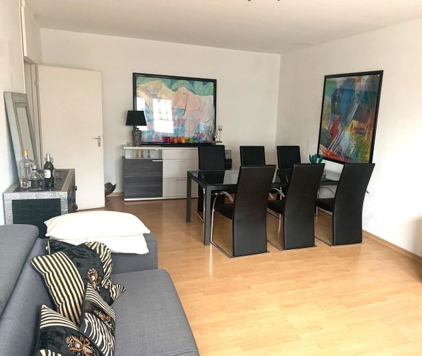 TOP location!!! very bright and modern (possibly furnished), directly by the city park with a large separate kitchen – Photo 1