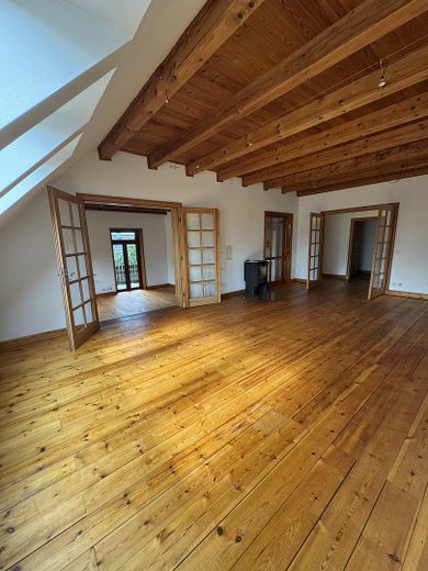 Ampia porzione di bifamiliare di 192 mq con giardino vicino ad Amburgo – pompa di calore – Wohnzimmer