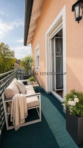 Gepflegte 3-Zimmer-Eigentumswohnung in Ingolstadt-Süd mit Südwest-Balkon, Carport &amp; vielseitiger Perspektive! – Balkon