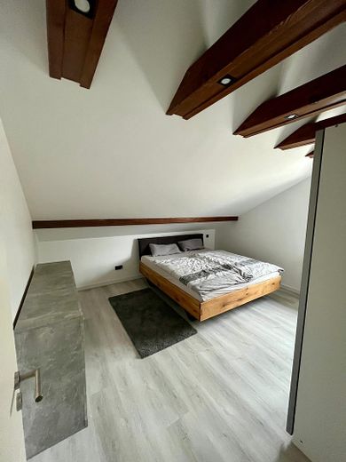 Moderne helle 4-Zimmer Wohnung 112 m2 neu mit EBK und Garage - provisionsfrei – Foto 6