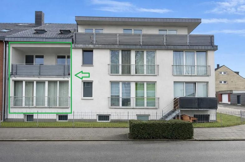 Großzügige 125 m² Maisonette im Bauhausstil – Loggia mit Weitblick – bezugsfrei ab sofort – Aussen Wohnung
