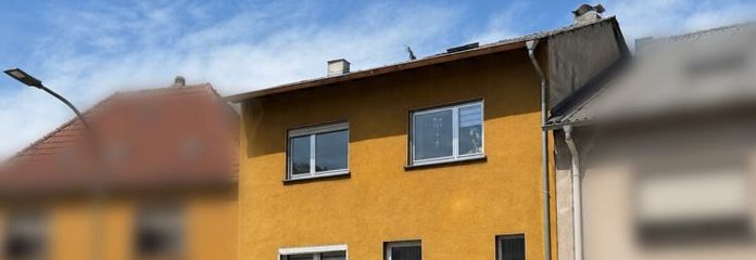 Ruime een- tot tweegeneratiewoning met groot perceel
