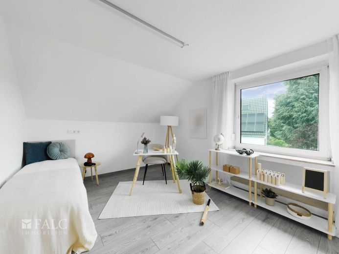 Familienidylle mit Perspektive: Einfamilienhaus mit Potenzial zum Zweifamilienhaus! – Kinderzimmer I
