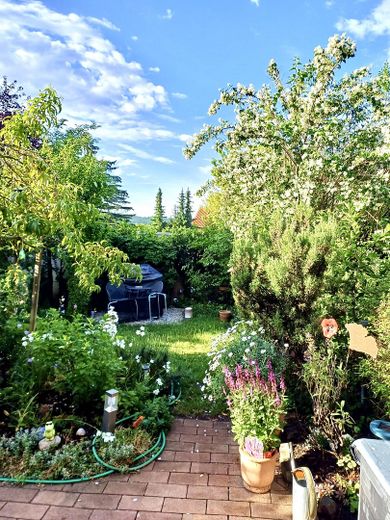 Direkt v. Eigentümer: Gemütliches Reihenendhaus mit Garten in bester Waldrandlage von Trautheim – Garten