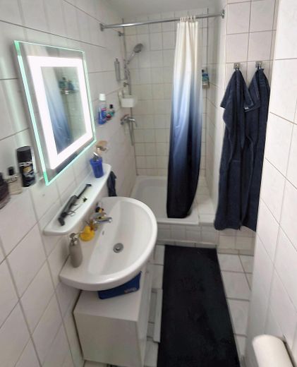 1 - Zimmer - Appartment in Göttingen Weende – Badezimmer