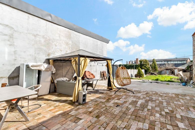 Bezugsfertiges Reihenmittelhaus in Erdeborn! – Terrasse