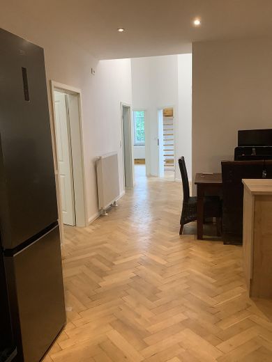 WG-ZIMMER-VERMIETUNG – Moderne 4er-WG – KEINE komplette Wohnung!! – Flur