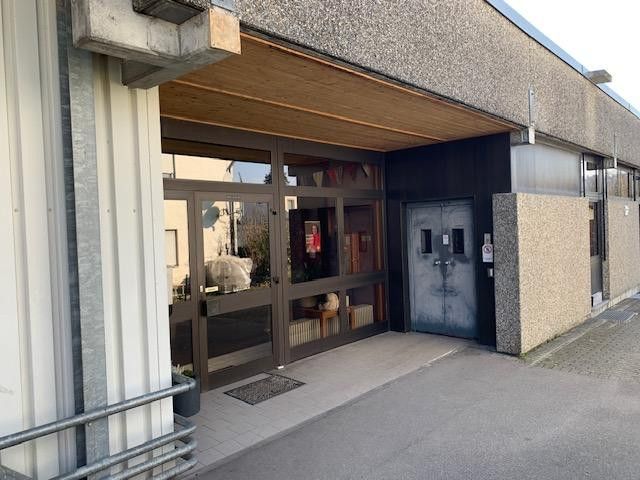 Gewerbefläche (Produktion; Büro; Lager) ab 190 qm- 1007 qm – Eingangsbereich mit Aufzug