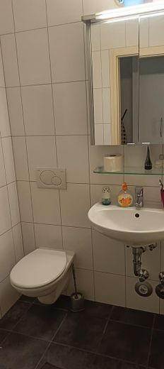 1-комнатная квартира в Frankfurt Sachsenhausen | балкон | меблированная | свободна – Foto 12