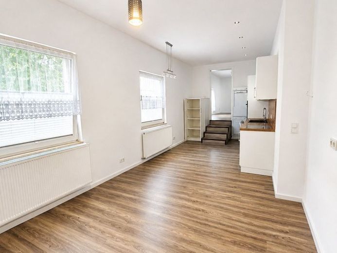 Zentrale Lage trifft modernen Komfort - Newertige 70 m², 2 ZKB, incl. EBK und Stellplatz – Foto 1