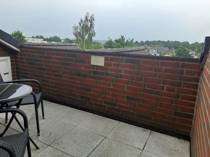 3 Zimmerwohnung in gepflegter Wohnanlage – Balkon 5. OG