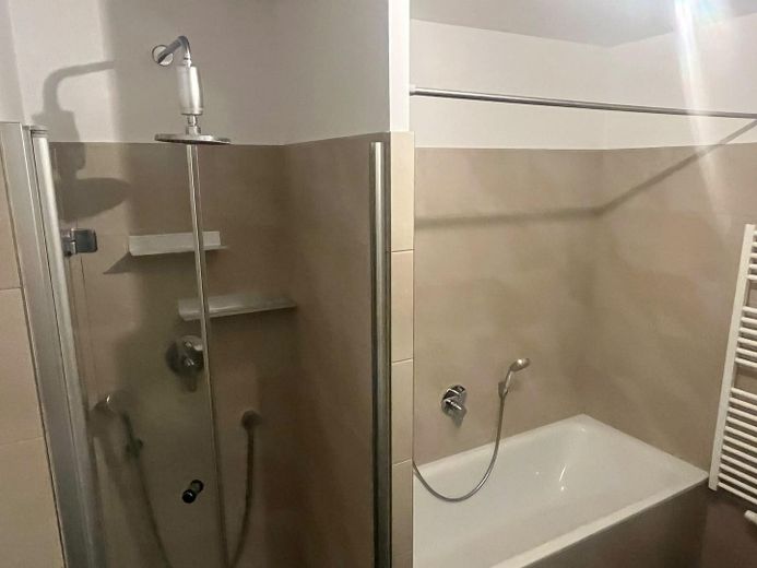 Rigaer Straße 67/ Friedrichshain: Süd-Ausrichtung, 5.OG, KfW-70 – Foto 7