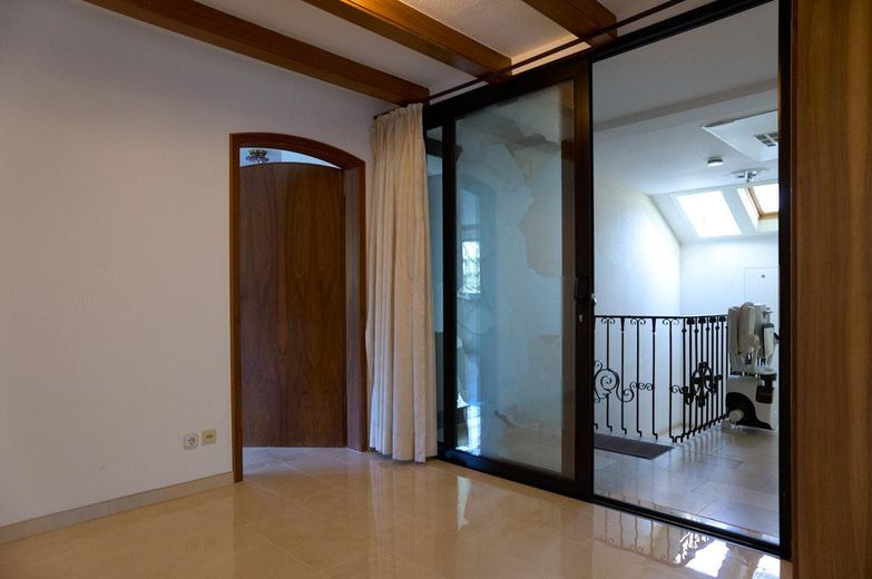 Exklusives Wohnen am Königsforst – Hochwertige 135‑m²‑Residenz in der Parkstraße – Flur