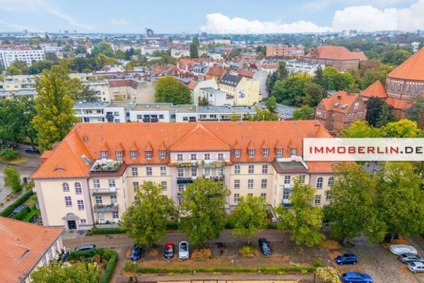 IMMOBERLIN.DE - Emplacement privilégié ! Appartement ancien lumineux avec terrasse orientée sud-ouest & jardin