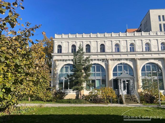 27479 HomeCompany Dresden Möbliert/Furnished 2-Zimmer Apartment in exclusiver Lage am Weißer Hirsch in Dresden-max. 2 Personen – bb2224a0604ee9cc4a6e6b8aa192cbf689e35f15.jpg