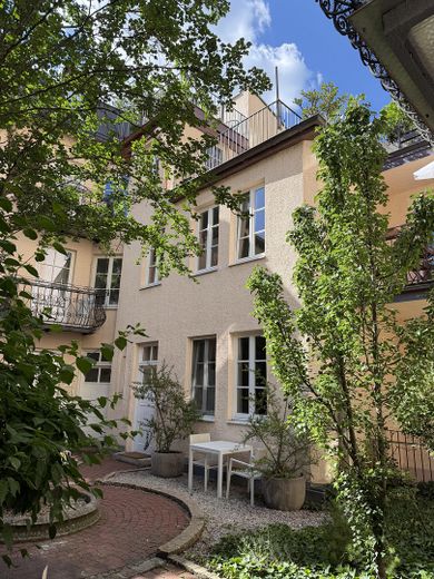 Little city house in the heart of Munich – Villa Urbana
