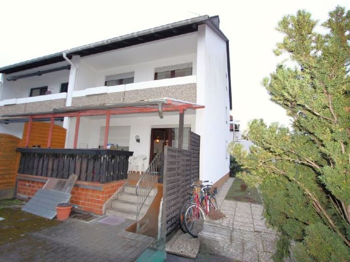 albero:) Raum für Familie und Ideen: Reiheneckhaus mit ausgebautem DG und Garage – Foto 1