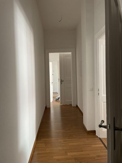 Elegant 5-Room Historic Apartment with 16 m² Sunny Balcony – Available from 01 September 2026 – फोटो 9